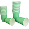 Бумажные стаканы зеленые
