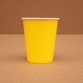 Бумажные стаканы желтый