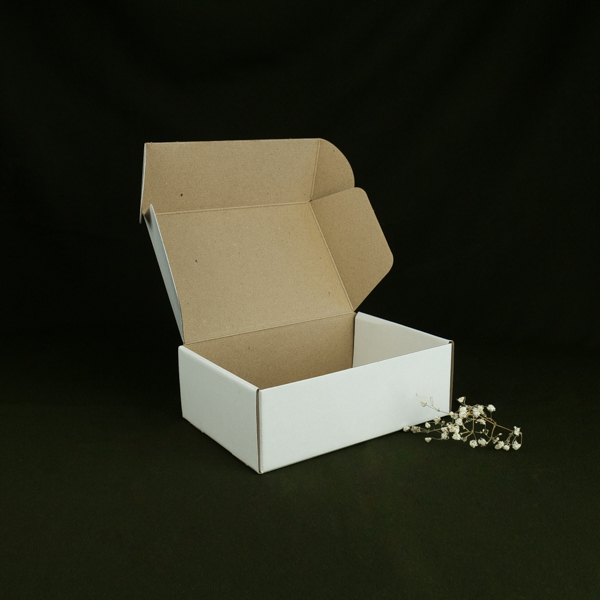 Коробка самосборная без окна, белая