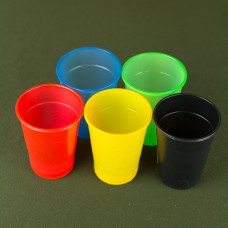 Стаканы пластиковые цветные